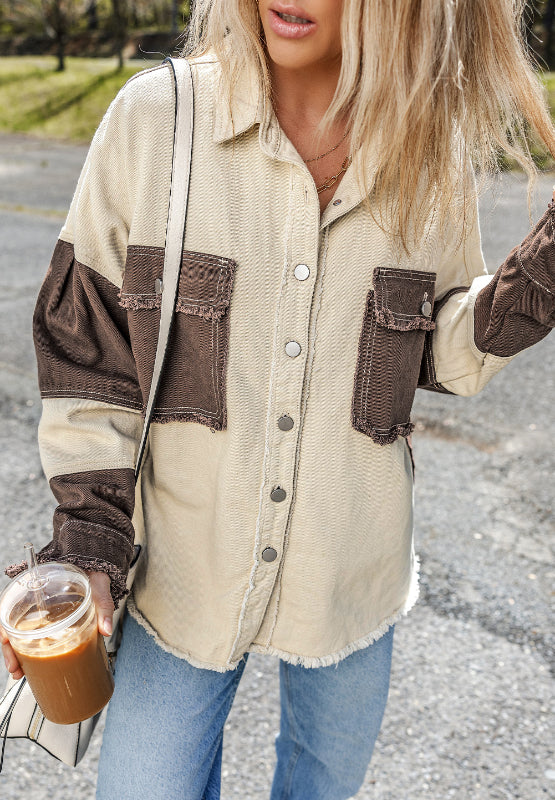 Veste à col contrasté et ourlet brut