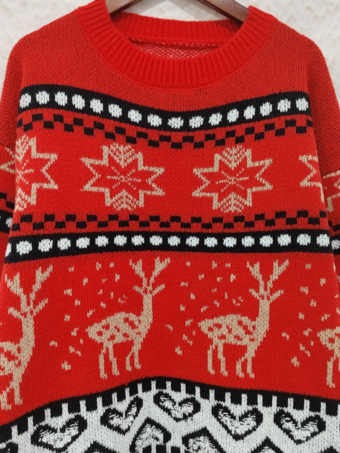 Pull à manches longues et col rond avec éléments de Noël