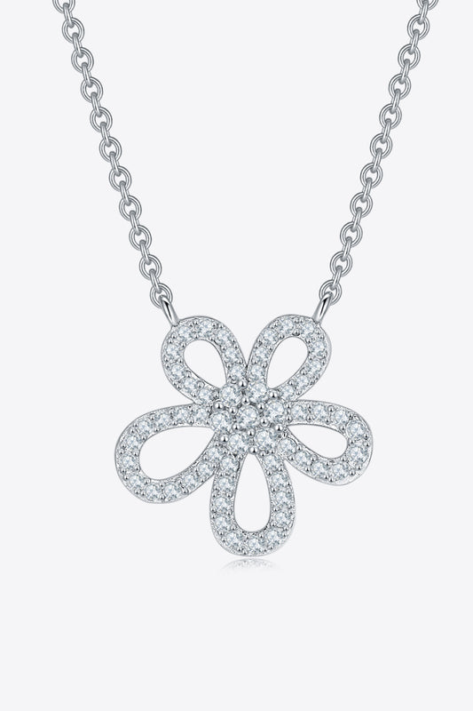 Collier avec pendentif en forme de fleur de moissanite en argent sterling 925