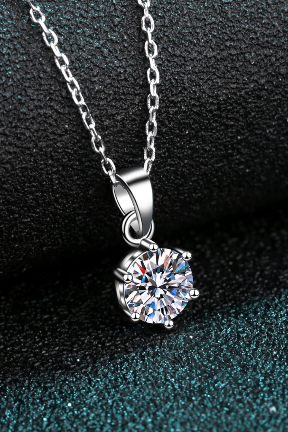 Collier en argent sterling 925 avec moissanite de 1 carat