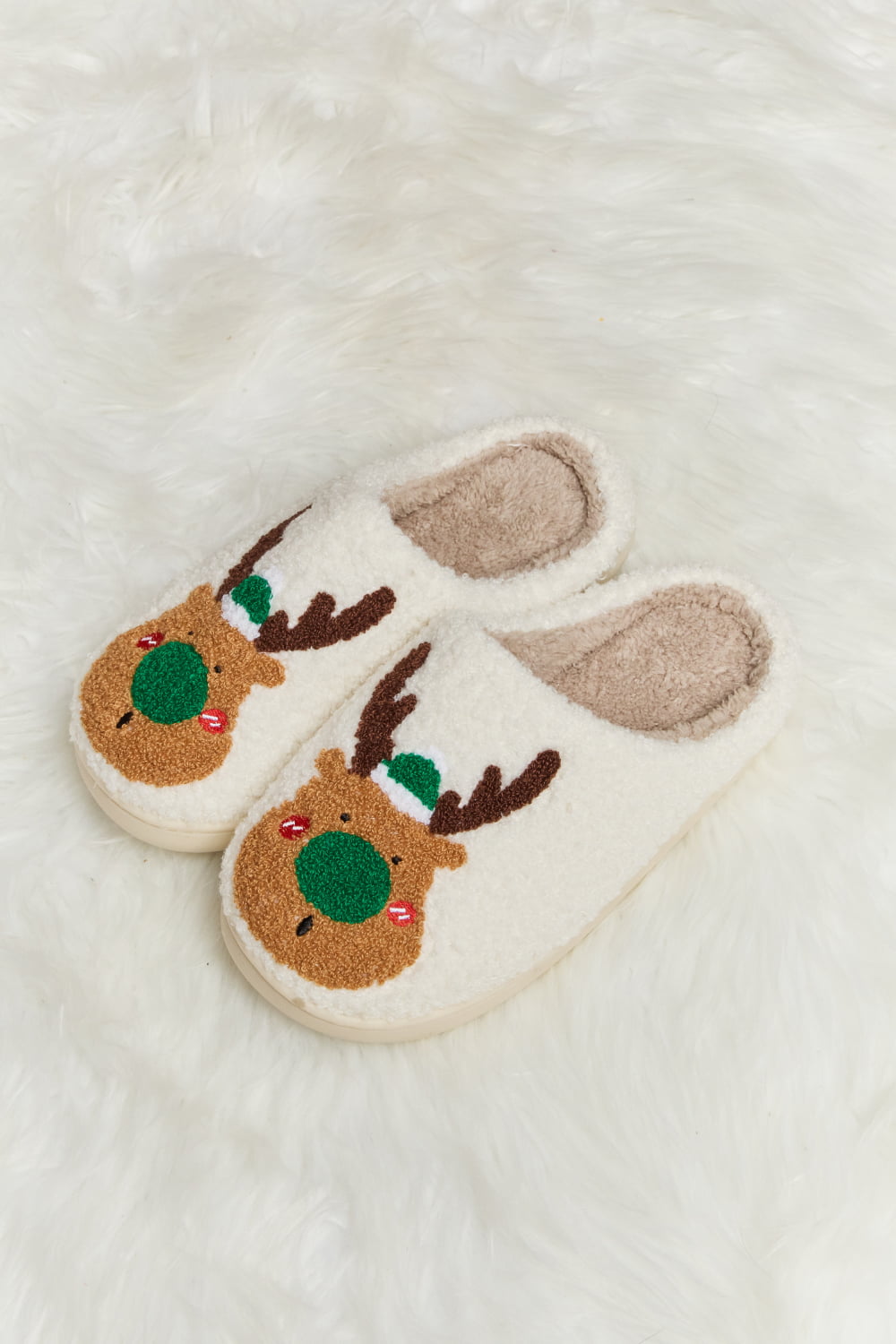 Chaussons en peluche imprimés Melody Rudolph