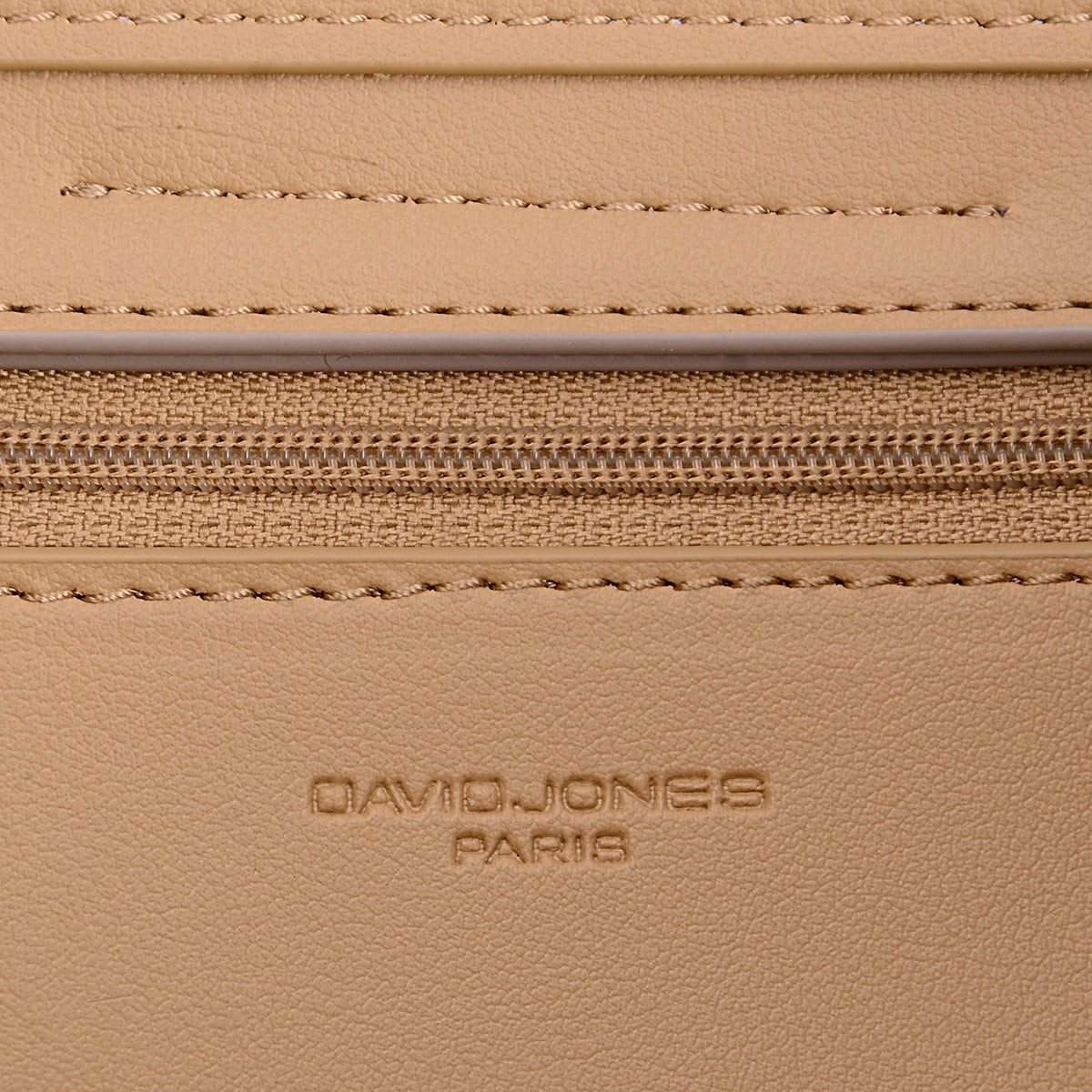 Sac à main en cuir synthétique David Jones