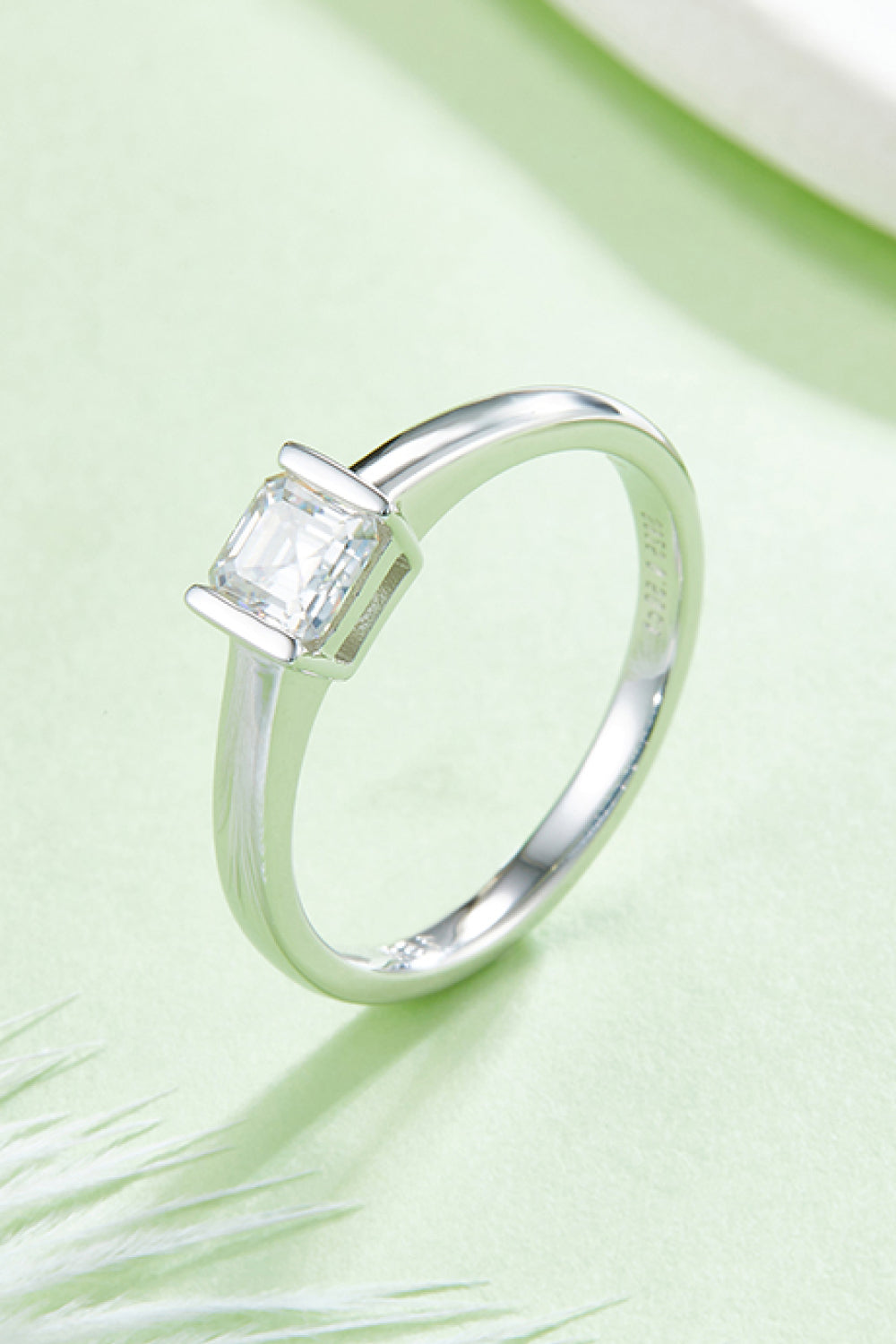 Bague solitaire en argent sterling 925 avec moissanite