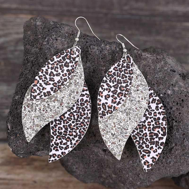 Boucles d'oreilles en cuir PU motif feuille de léopard