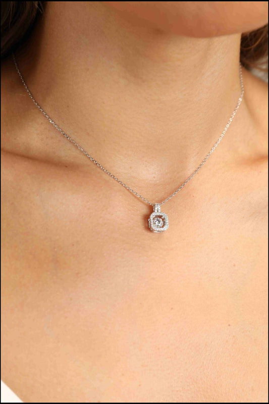 Collier en argent sterling 925 avec moissanite adorée