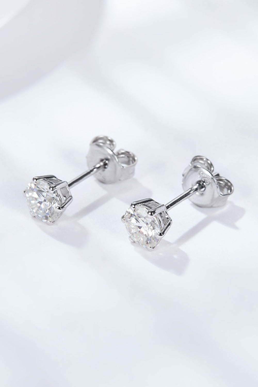 Boucles d'oreilles à tige en moissanite « Bonnes journées à venir »