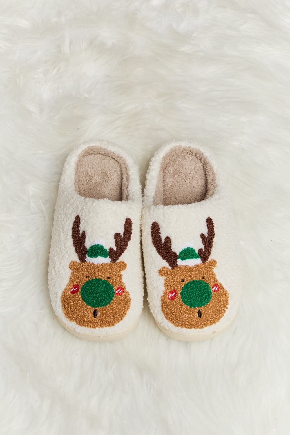 Chaussons en peluche imprimés Melody Rudolph