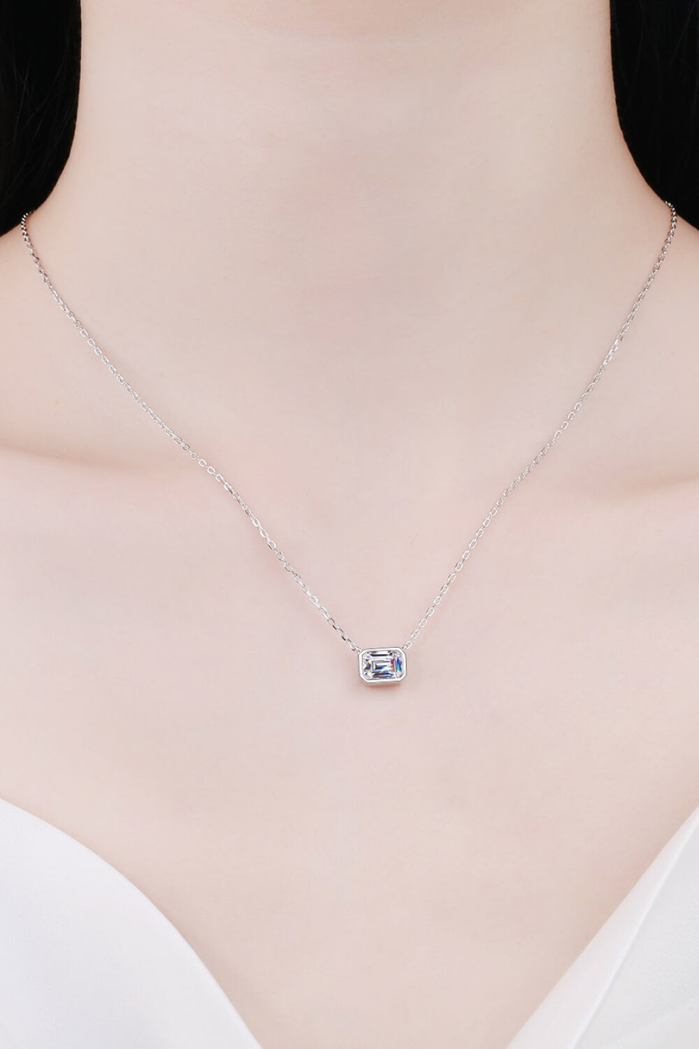 Collier avec pendentif en moissanite de 1 carat Beautiful Words