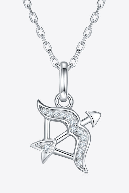 Collier avec pendentif constellation en moissanite