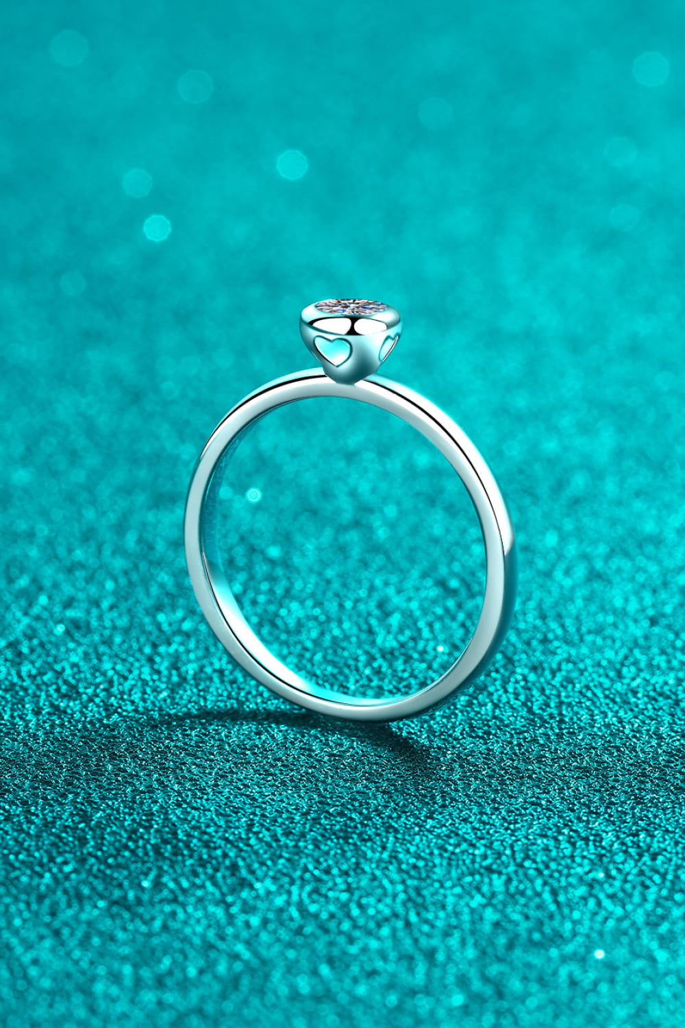 Bague solitaire en moissanite plaquée rhodium