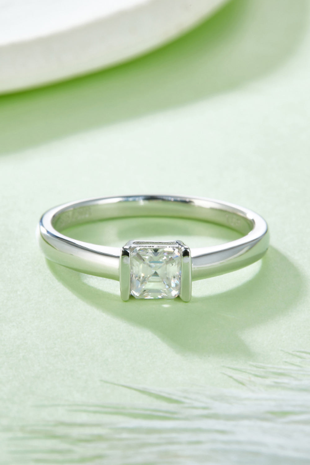 Bague solitaire en argent sterling 925 avec moissanite