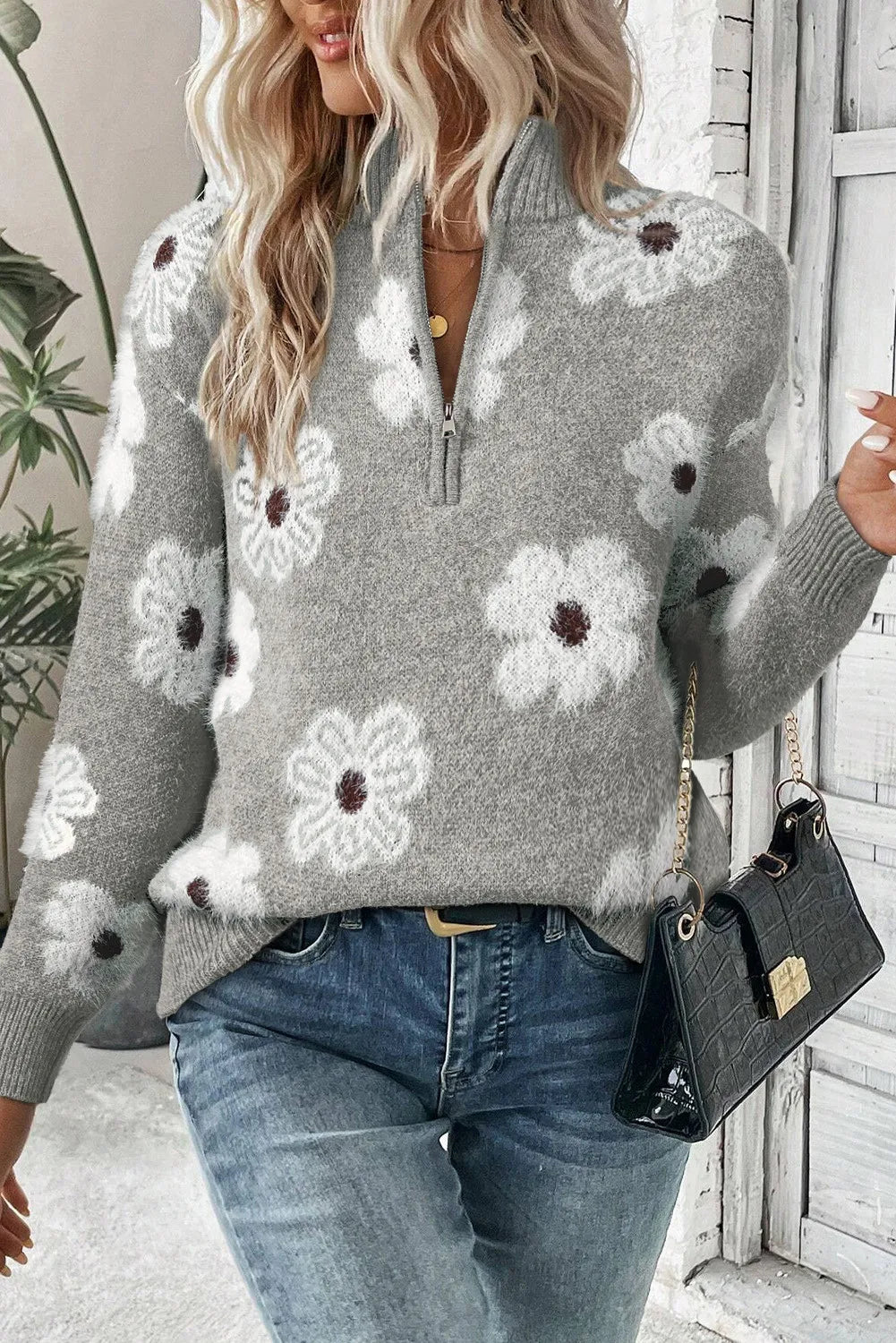 Pull à manches longues et demi-zip fleuri