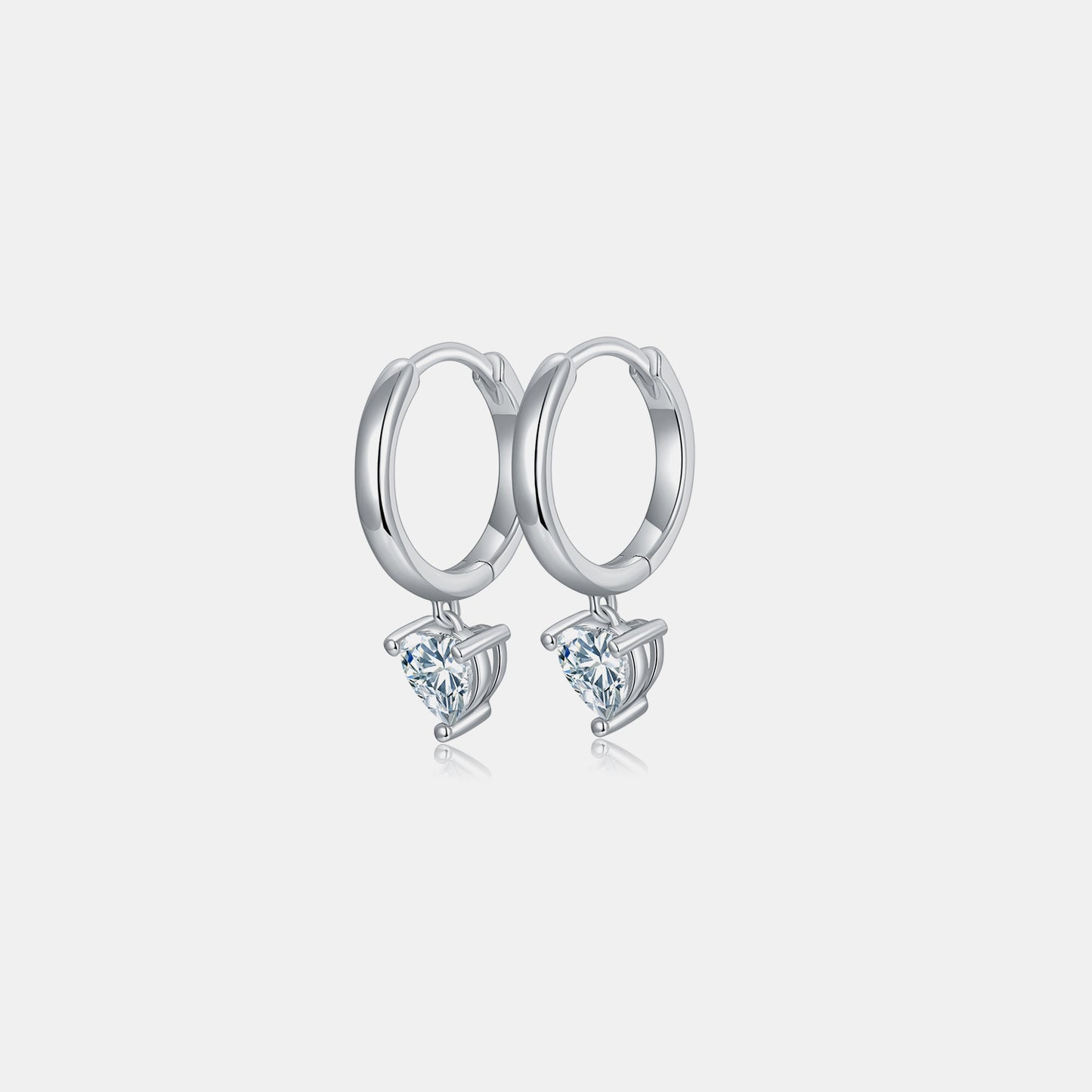 Boucles d'oreilles en forme de cœur en argent sterling 925 avec moissanite de 1 carat