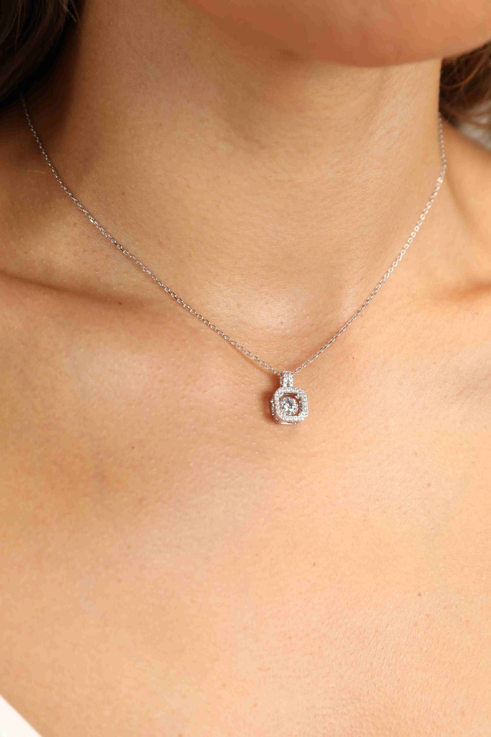 Collier en argent sterling 925 avec moissanite adorée