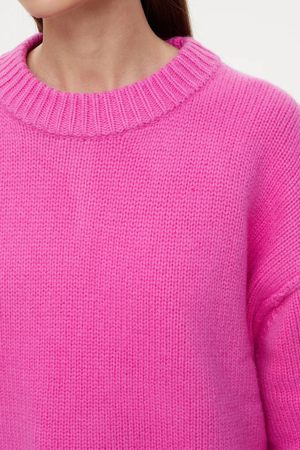 Pull basique à col rond et épaules tombantes Bae