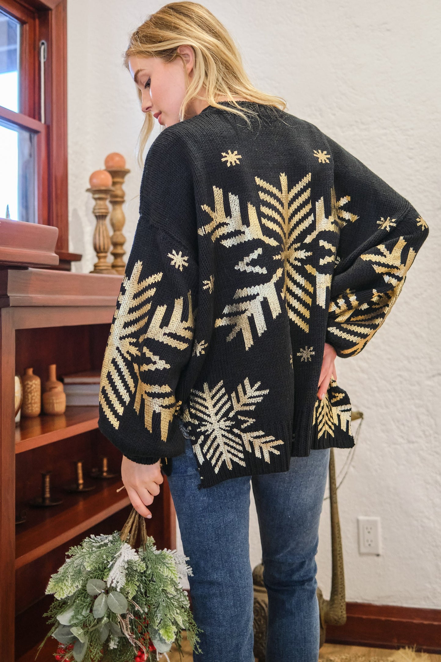 Pull col rond à motif flocon de neige et pourquoi