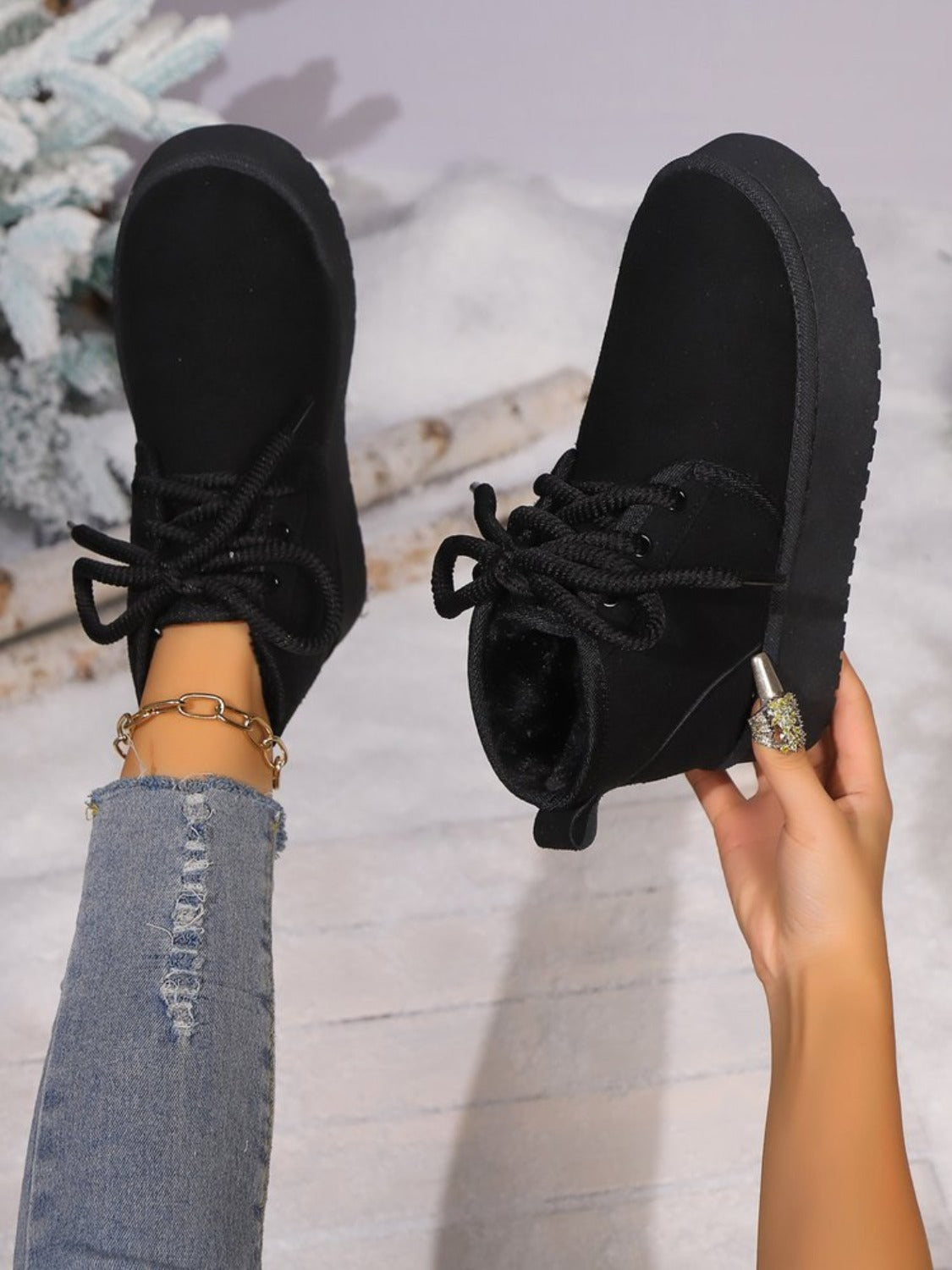 Lace Up Round Neck Platform Suede Boots