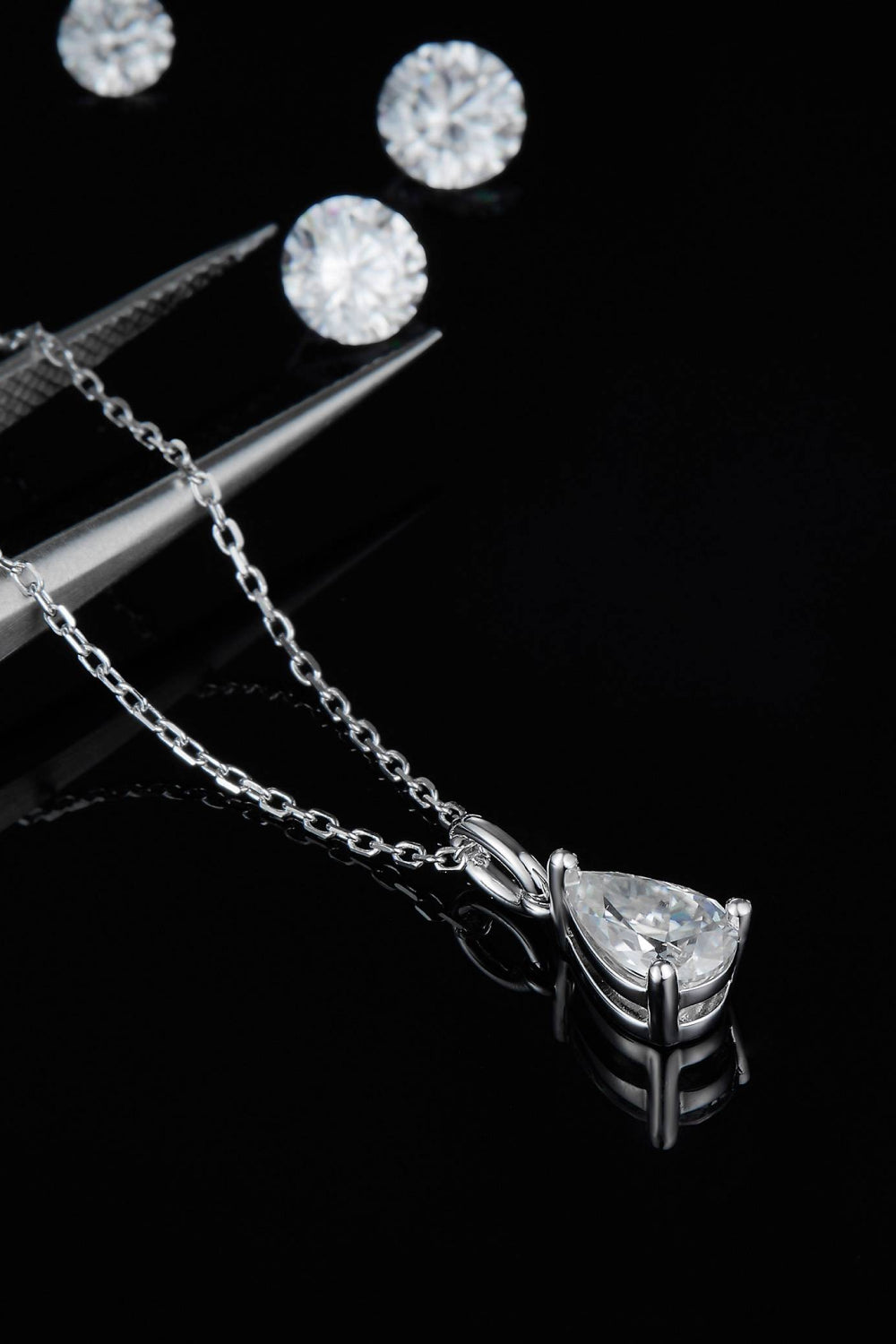 Collier en argent sterling 925 avec moissanite de 1 carat