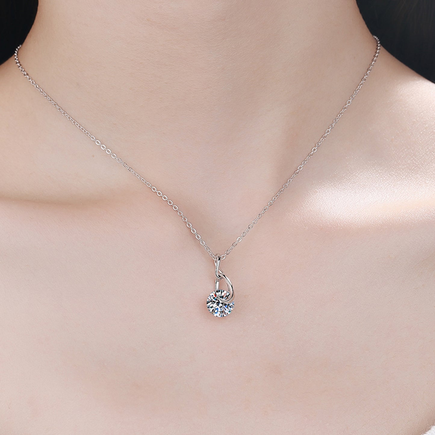 Collier en argent sterling 925 avec moissanite de 2 carats