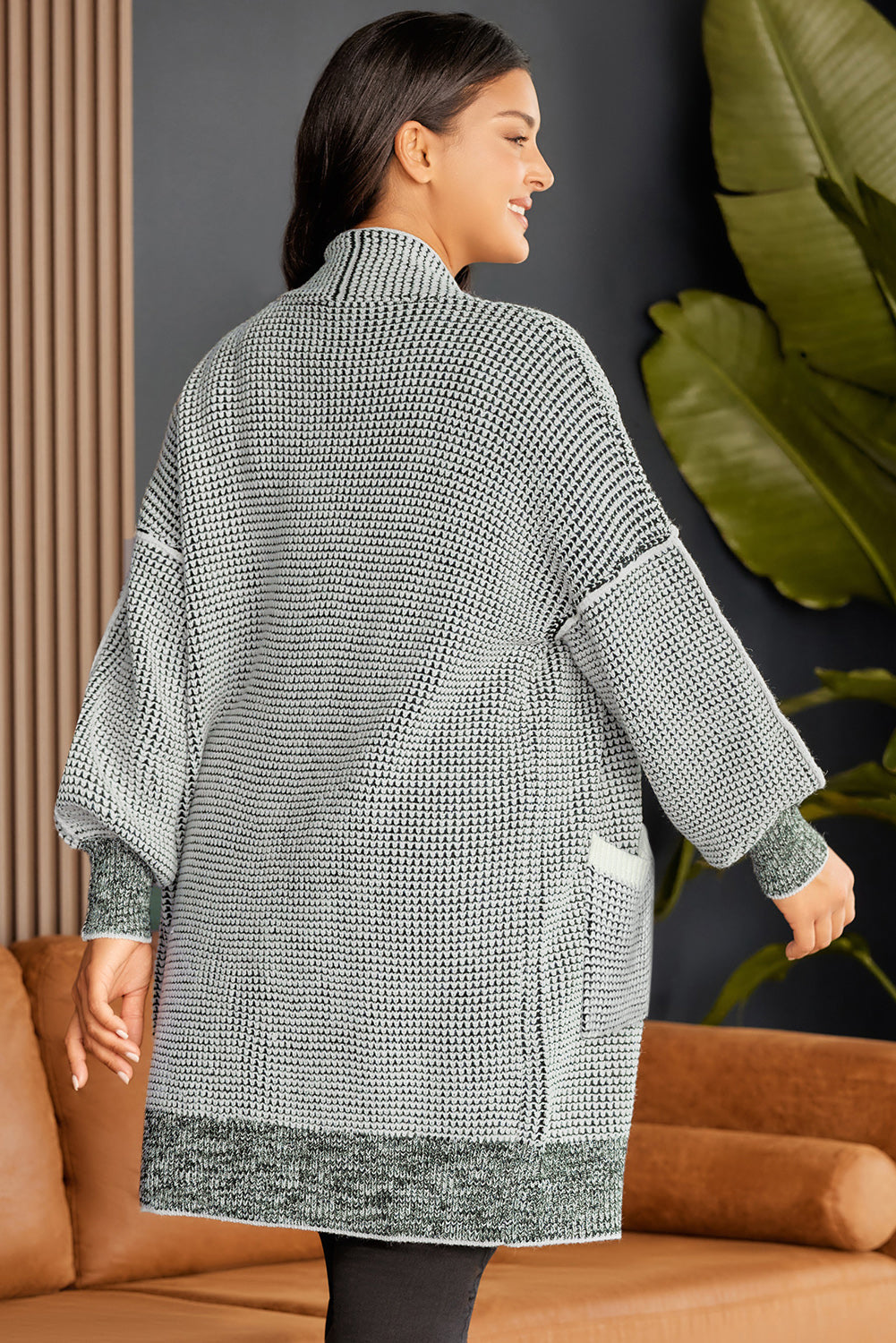 Cardigan long ouvert sur le devant grande taille