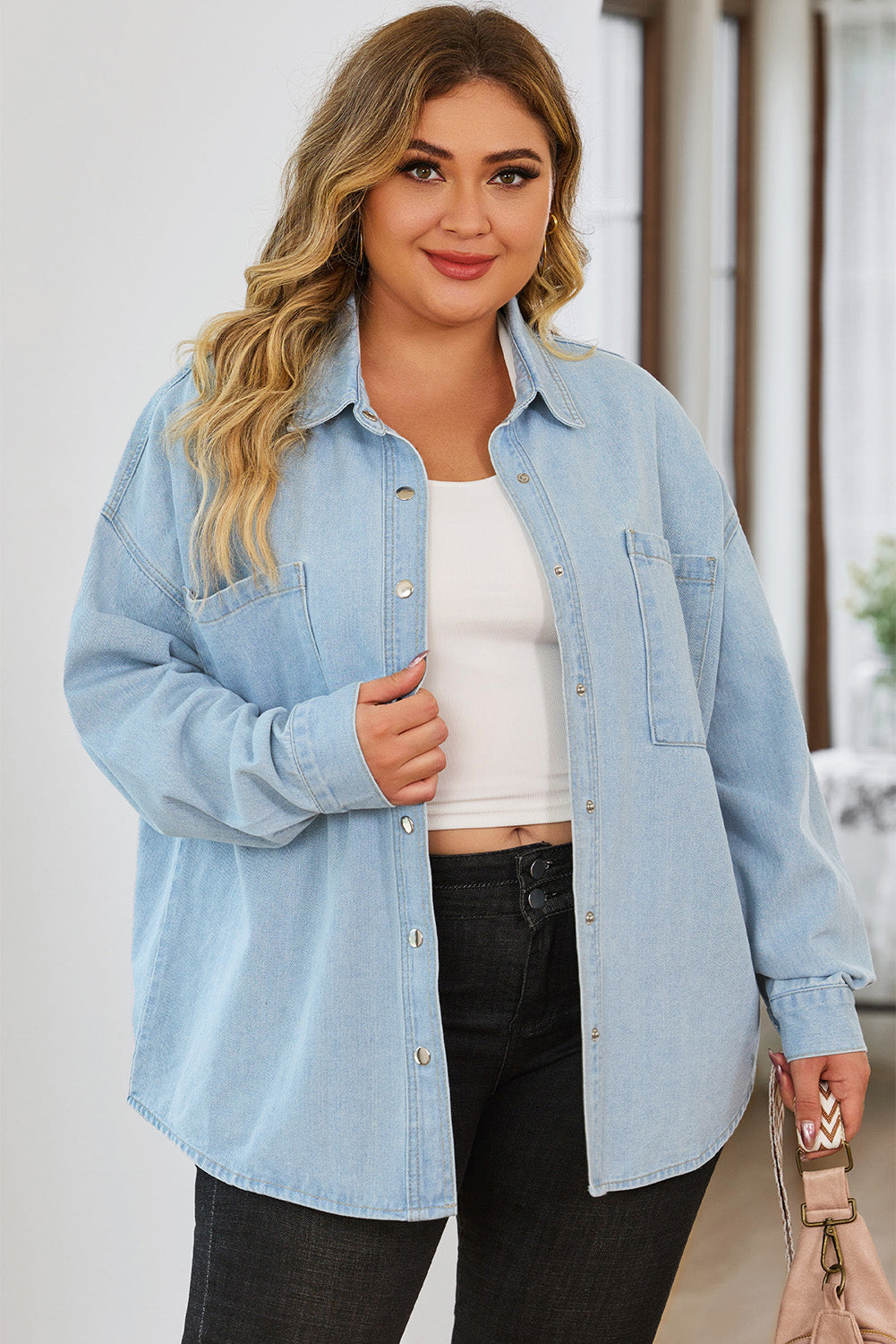 Veste en jean à poches pressionnées grande taille