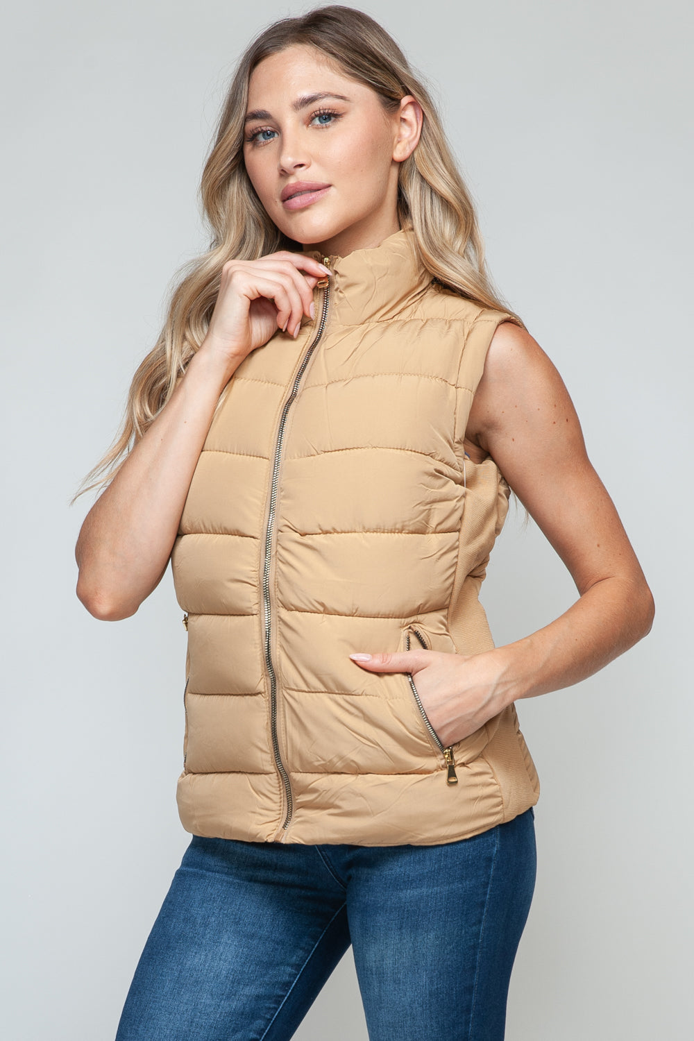 Gilet à col roulé zippé avec poches Snobish