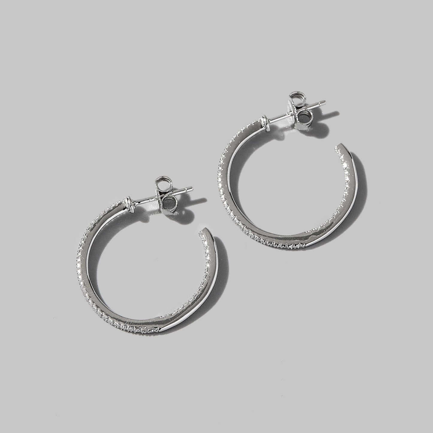 Boucles d'oreilles créoles en argent sterling 925 avec zircons