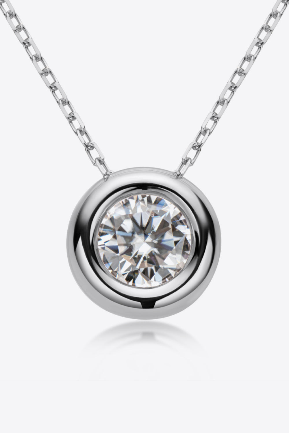 Collier pendentif en argent sterling 925 avec moissanite de 1 carat adoré